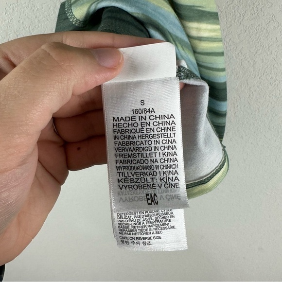 Marmot Green Yellow Striped Scoop Racerback Tank Top Size Small - Picture 6 of 7